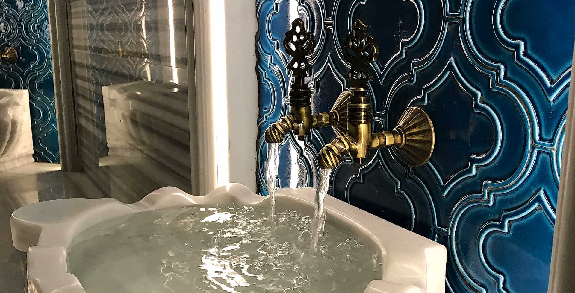 Geleneksel ve Modern Mimari